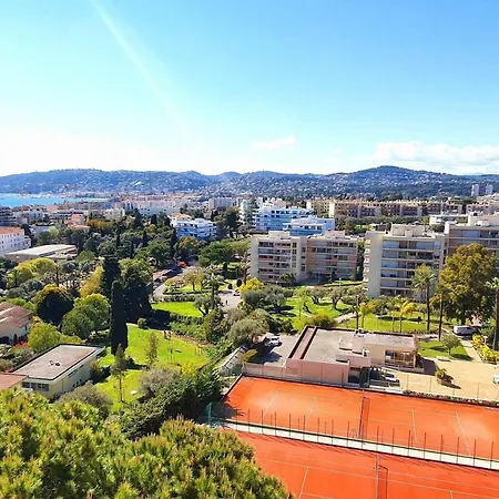 Appartement 2p Neuf, Piscine, 5 Min Mer, Tennis, Wifi Parking - A Louer